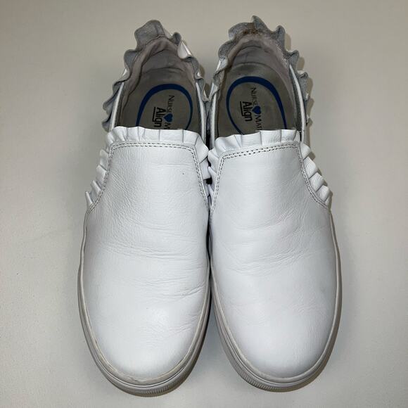 Nurse Mates Align Farrah Ruffle Leather Slip On Sneaker Shoes White Size 8.5 - Picture 7 of 13